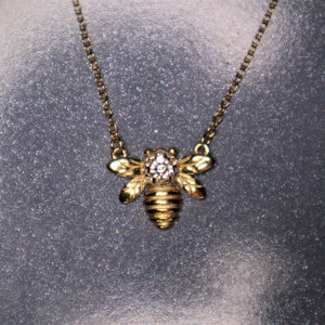 GOLD BEE NECKLACE